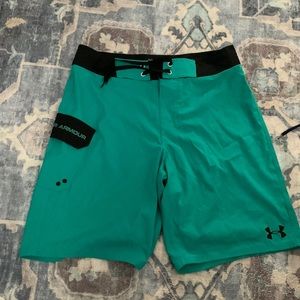 Men’s under armour board shorts🌞reduced